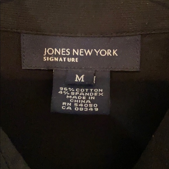 Jone of New York Black Blouse w/ Embellished Belt - Picture 4 of 10